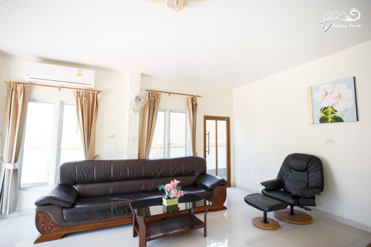 Ty Holiday Resort Патая Екстериор снимка
