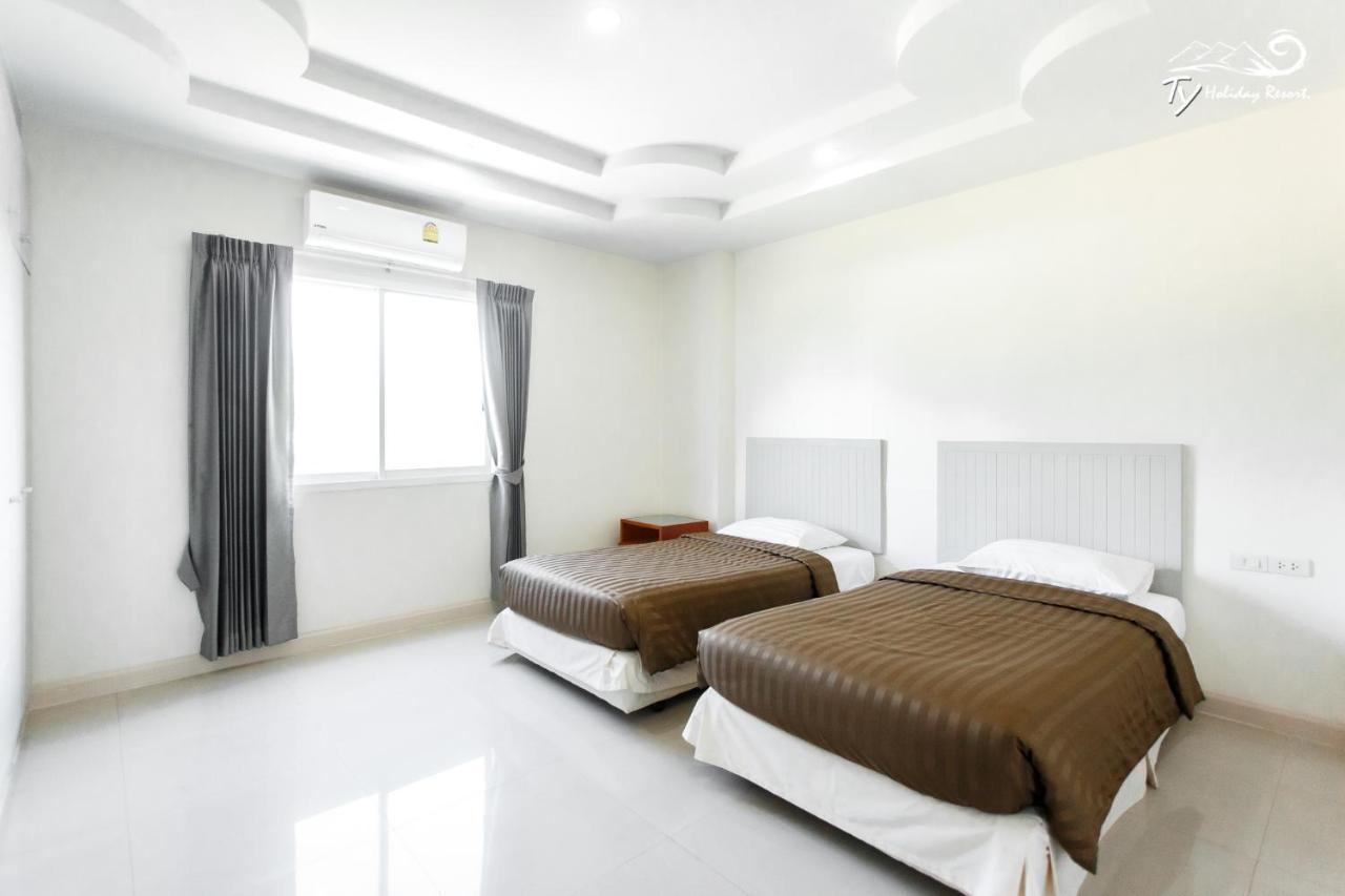 Ty Holiday Resort Патая Екстериор снимка